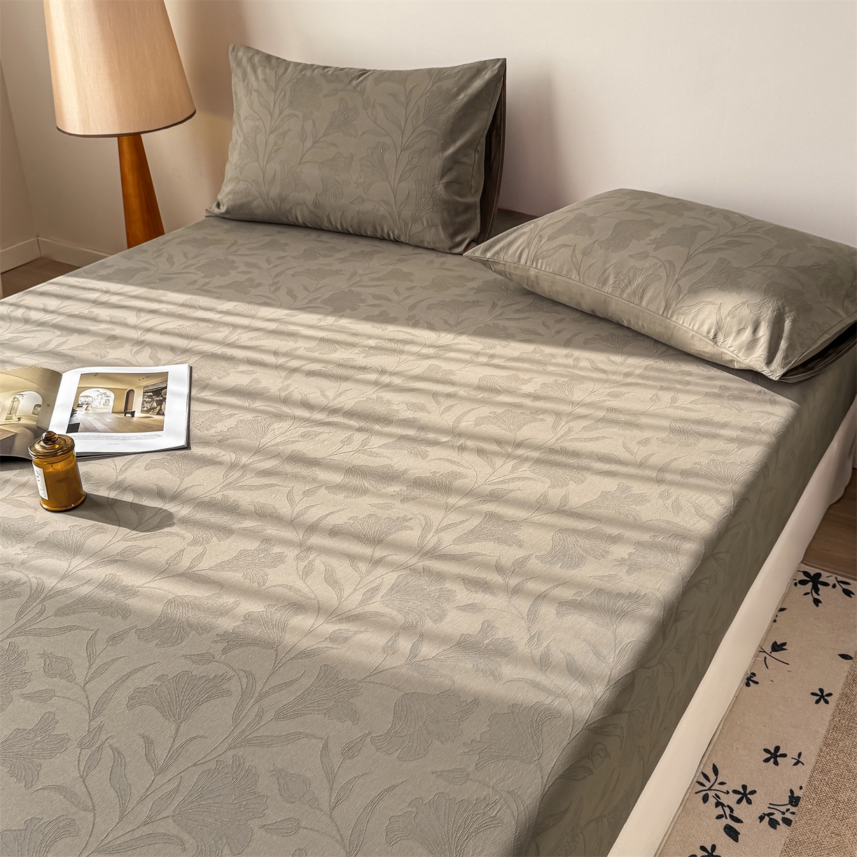 91家纺网 家纺一手货源 找家纺 女子家纺 2026新款全棉厚织三层水洗色织提花床笠 芳菲-摩卡