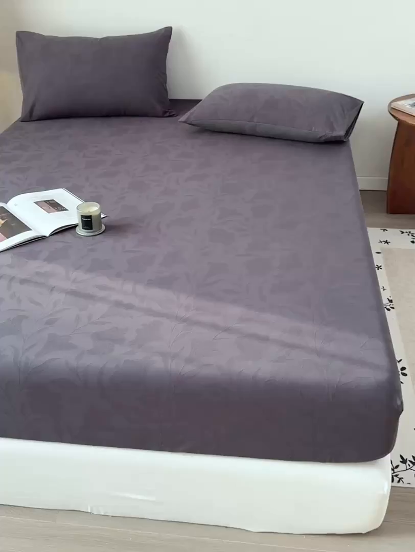 91家纺网 家纺一手货源 找家纺 女子家纺 2026新款全棉厚织三层水洗色织提花床笠 芳菲-素墨