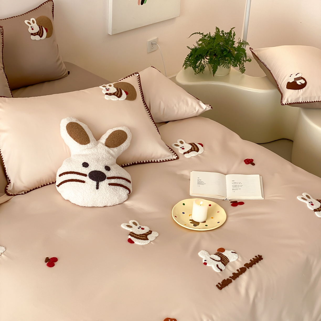 91家纺网 家纺一手货源 找家纺 （总）FORTWO家纺原创设计（FOR TWO家纺） 2026新款50长绒棉纯棉双针毛巾绣四件套 （券前）基础价不低于小号268元，中号348元，大号388元 床笠加10元