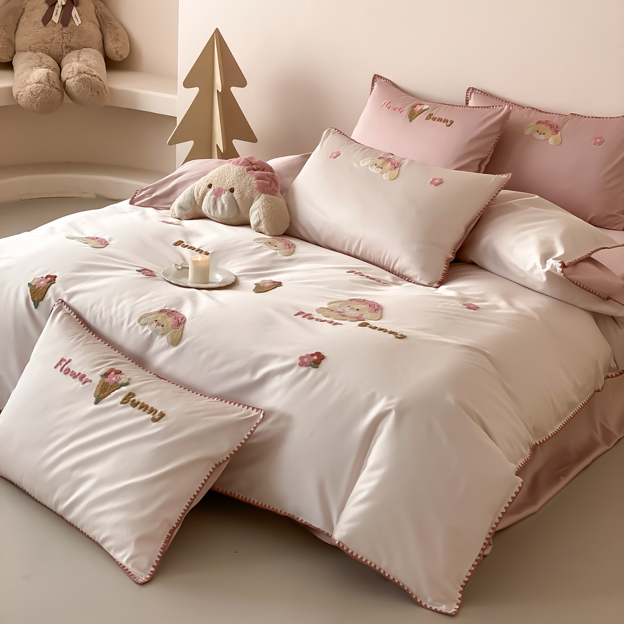 91家纺网 家纺一手货源 找家纺 FORTWO家纺原创设计（FOR TWO家纺） 2026新款50长绒棉纯棉双针毛巾绣四件套 （券前）基础价不低于小号268元，中号348元，大号388元 床笠加10元 奶盖熊