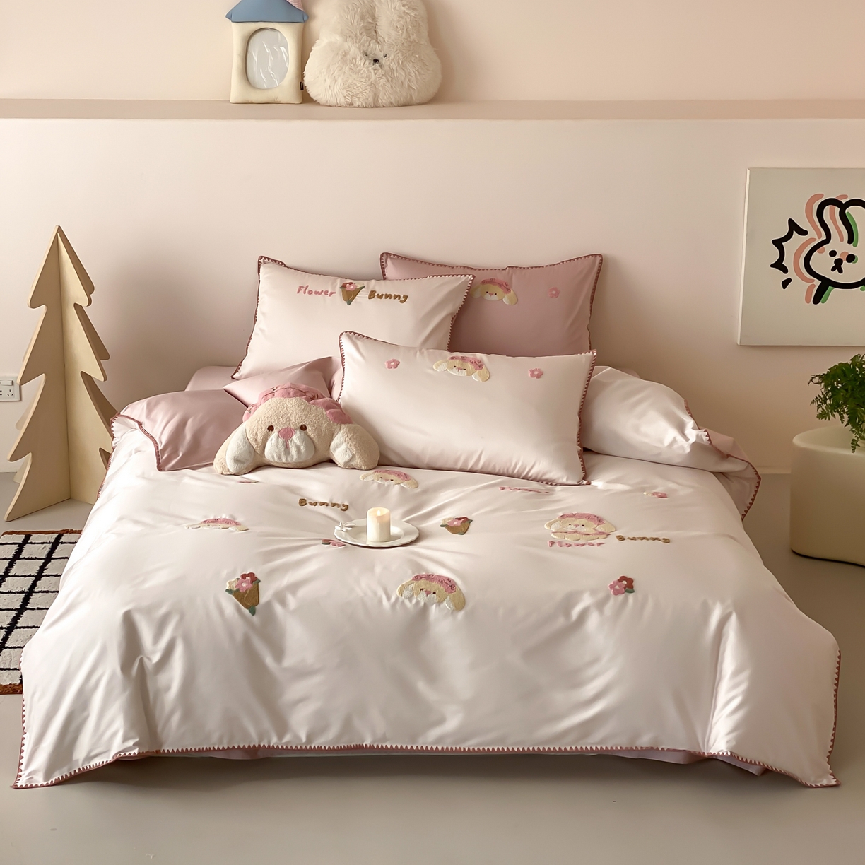 91家纺网 家纺一手货源 找家纺 FORTWO家纺原创设计（FOR TWO家纺） 2026新款50长绒棉纯棉双针毛巾绣四件套 （券前）基础价不低于小号268元，中号348元，大号388元 床笠加10元 奶盖熊