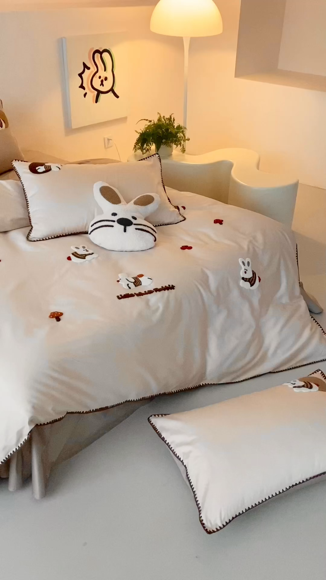 91家纺网 家纺一手货源 找家纺 （总）FORTWO家纺原创设计（FOR TWO家纺） 2026新款50长绒棉纯棉双针毛巾绣四件套 （券前）基础价不低于小号268元，中号348元，大号388元 床笠加10元