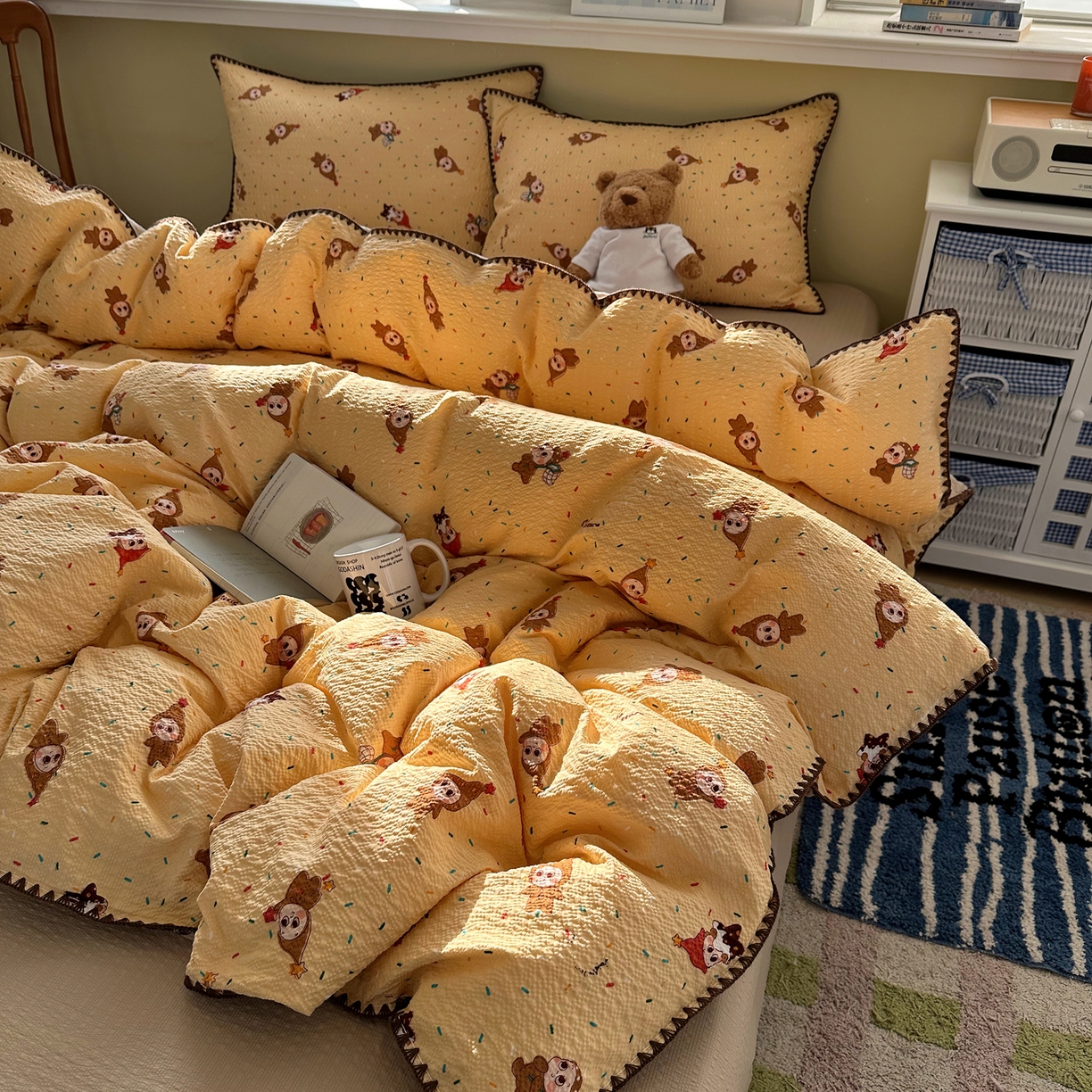 91家纺网 家纺一手货源 找家纺 贝扬思家纺 2026春夏新款高品质A类泡芙纱甜栗贝壳边四件套系列~小红书推荐（110g） 甜栗-星星糖豆