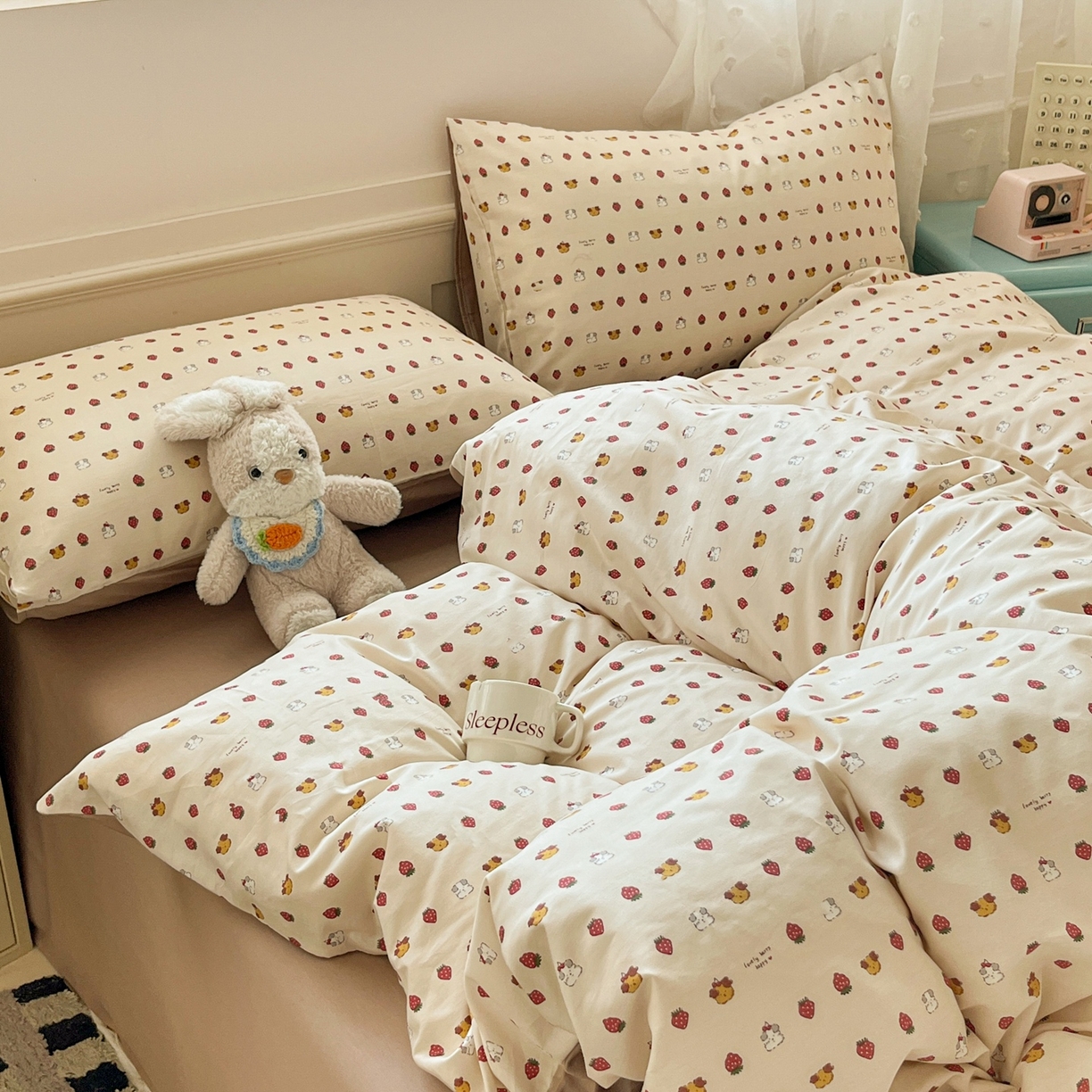 91家纺网 家纺一手货源 找家纺 柠馨 2026春夏新款13372全棉纯棉印花单被套 被套单件-芙拉系列 草莓奶昔