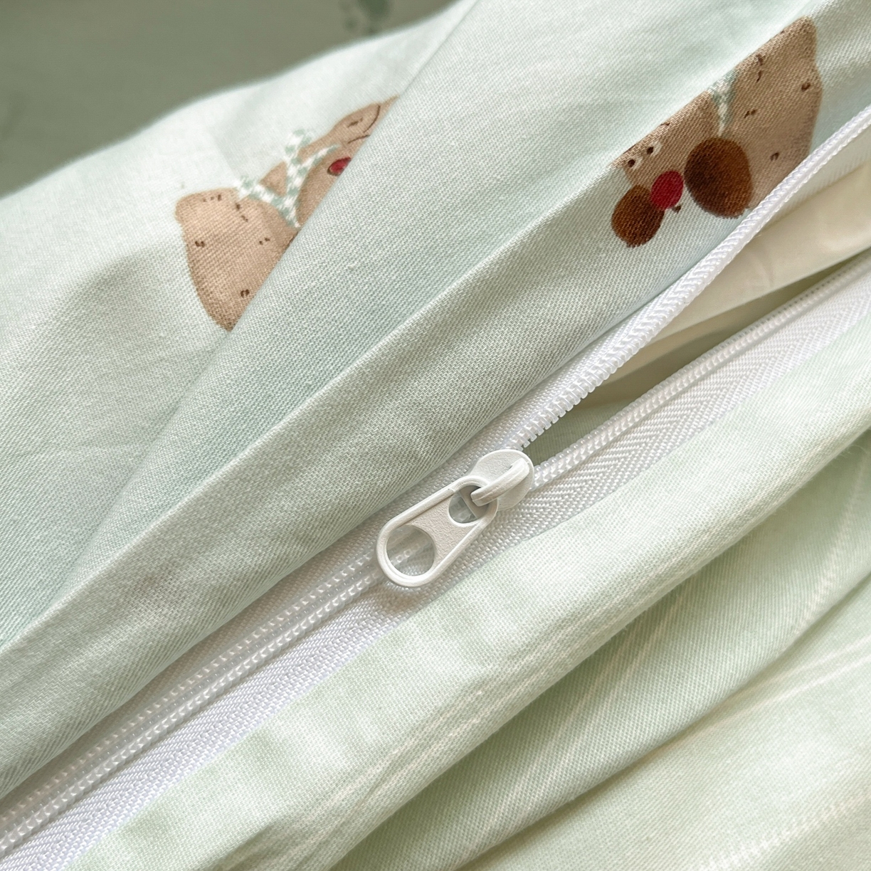 91家纺网 家纺一手货源 找家纺 柠馨 2026春夏新款13372全棉纯棉印花单被套 被套单件-芙拉系列 甜美萌宠