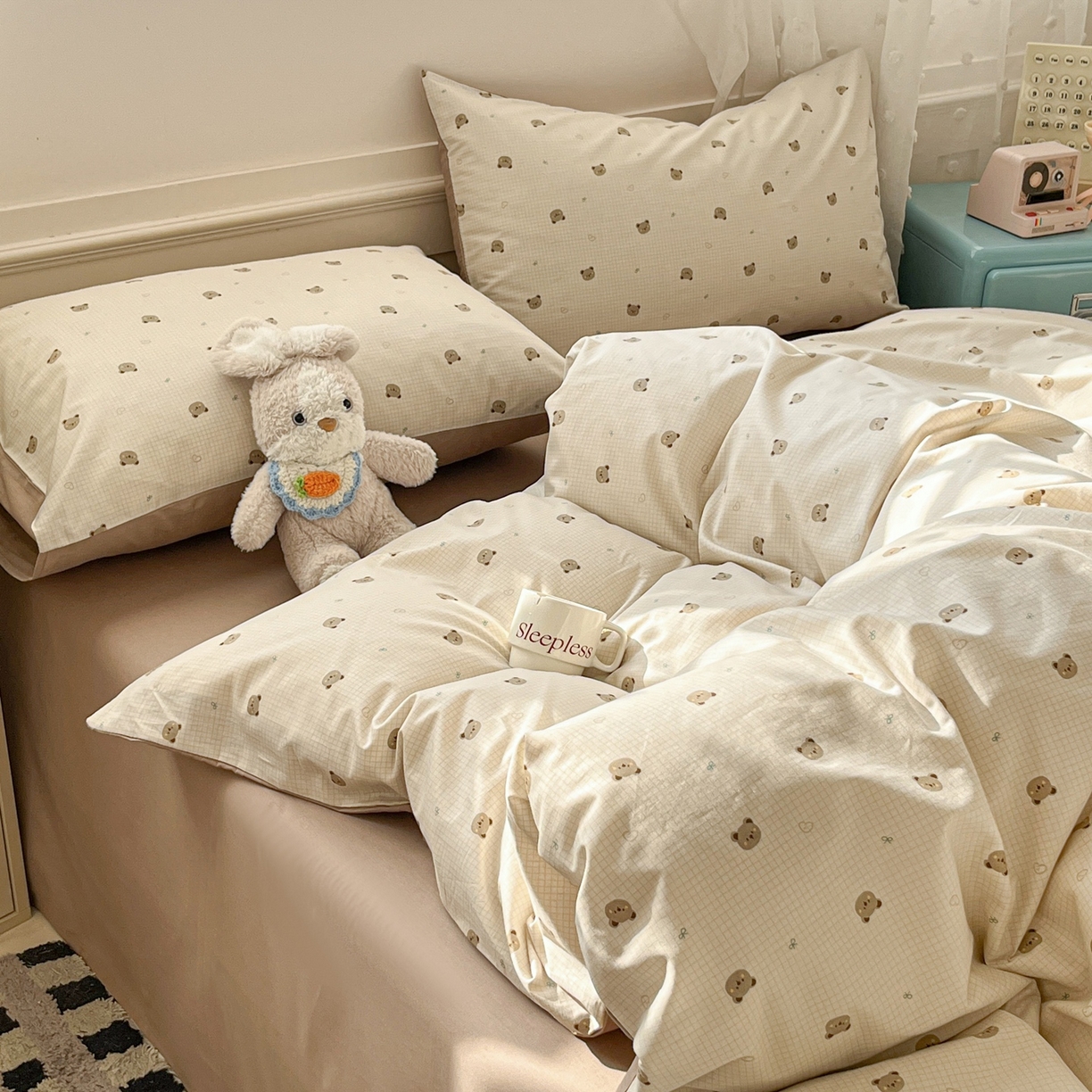 91家纺网 家纺一手货源 找家纺 柠馨 2026春夏新款13372全棉纯棉印花单被套 被套单件-芙拉系列 元气熊-咖