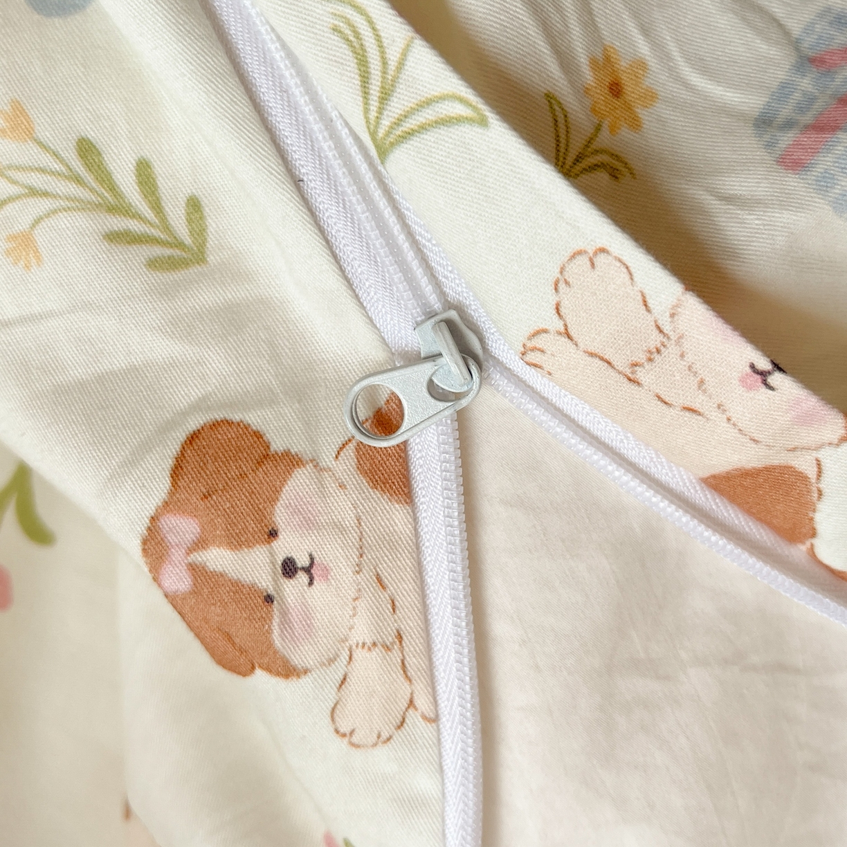 91家纺网 家纺一手货源 找家纺 柠馨 2026春夏新款13372全棉纯棉印花单被套 被套单件-芙拉系列 糯米猫球