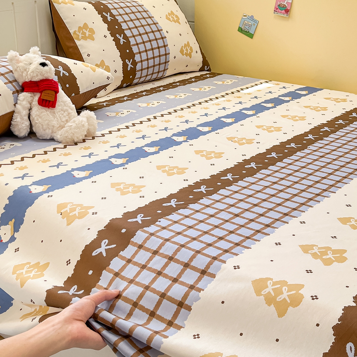 91家纺网 家纺一手货源 找家纺 瑞莱 2026新款纯棉全棉单品印花卡通床单枕套系列 圣诞狗