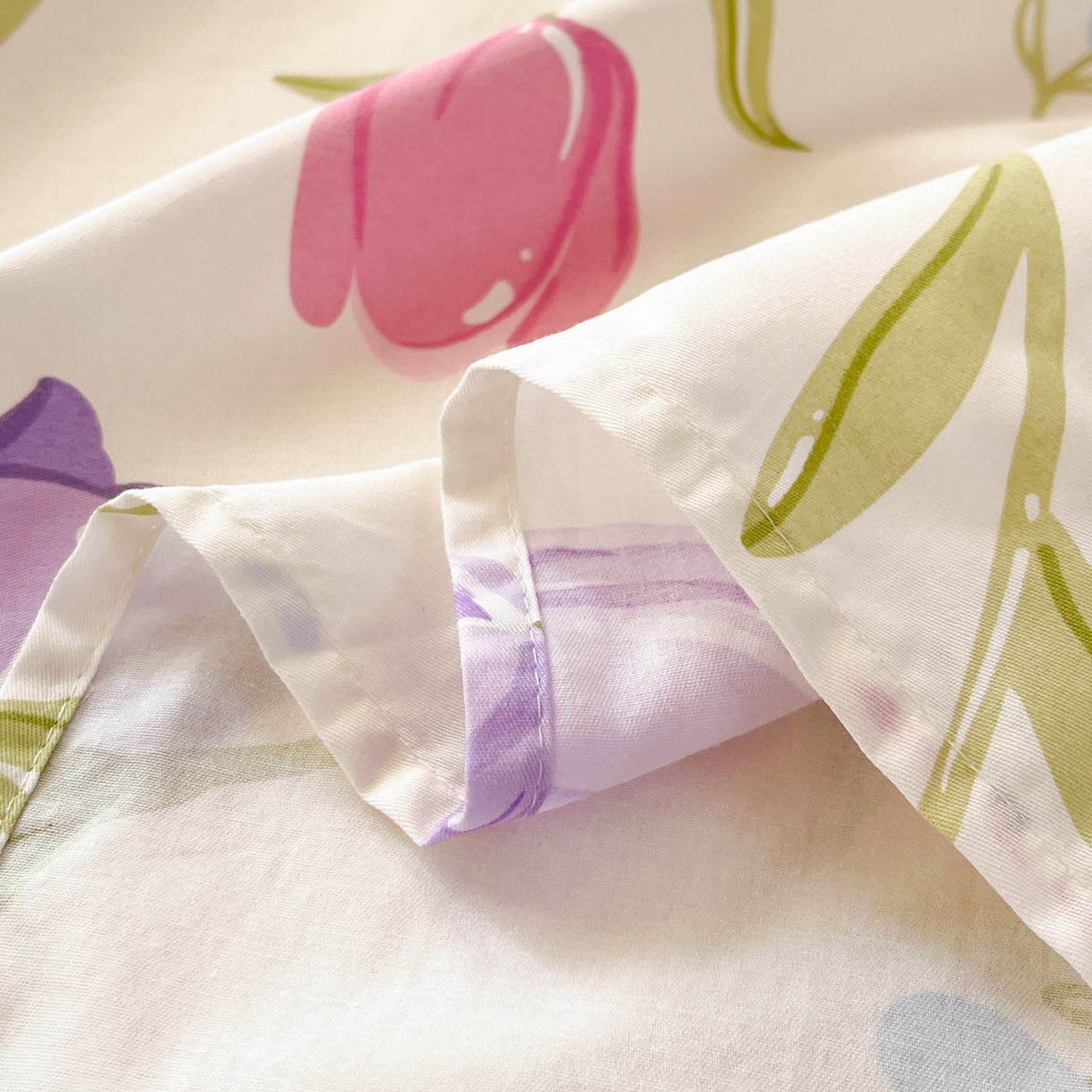 91家纺网 家纺一手货源 找家纺 瑞莱 2026新款纯棉全棉单品印花卡通床单枕套系列 绽放