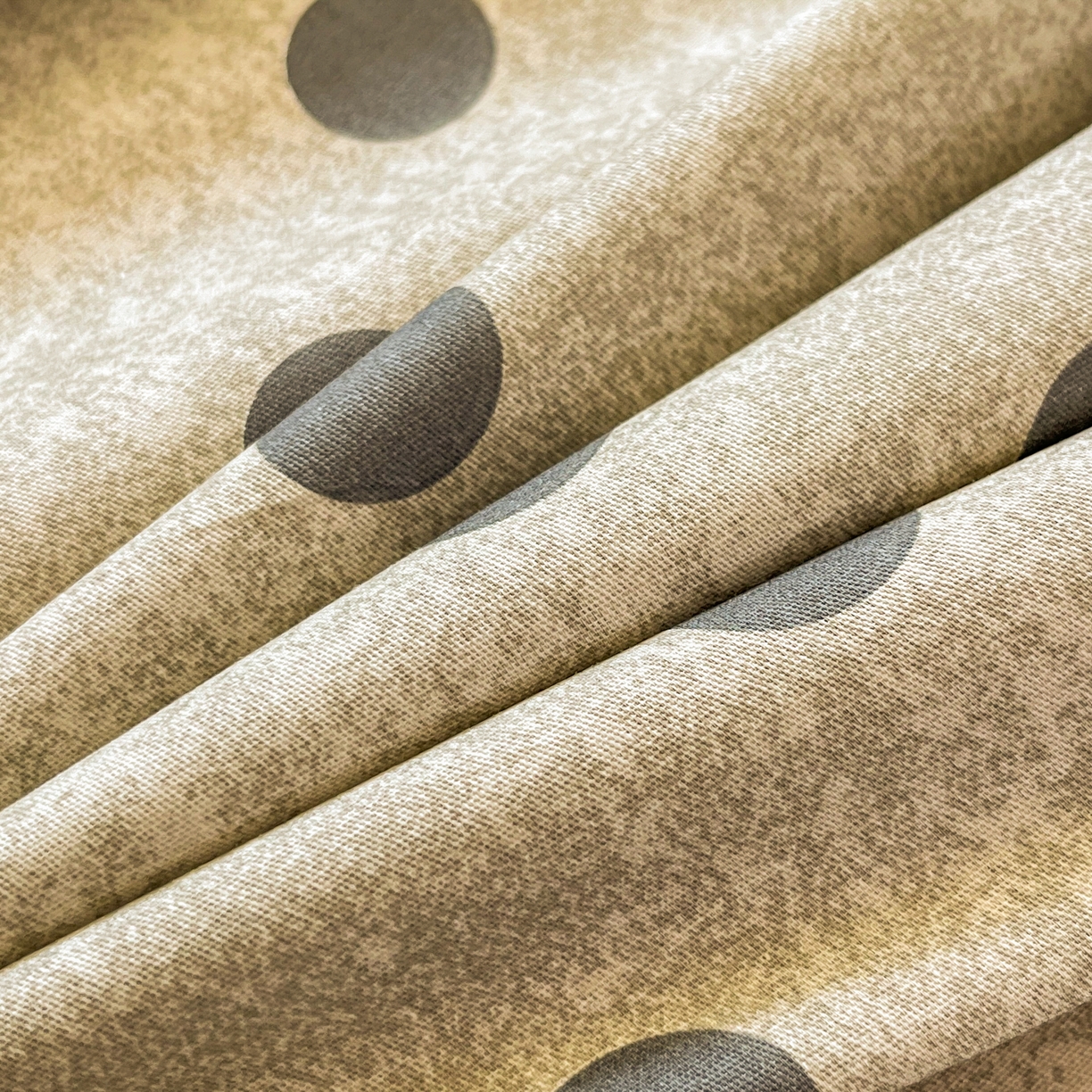 91家纺网 家纺一手货源 找家纺 瑞莱 2026新款纯棉全棉单品印花卡通床单枕套系列 圆点点