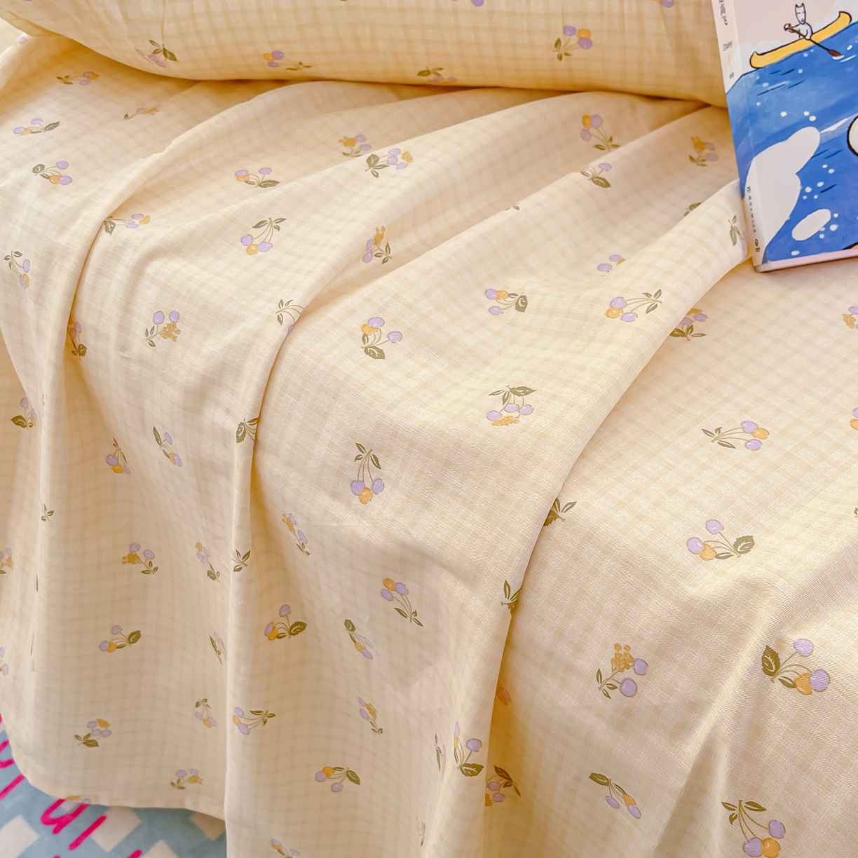 91家纺网 家纺一手货源 找家纺 瑞莱 2026新款纯棉全棉单品印花卡通床单枕套系列 樱桃格