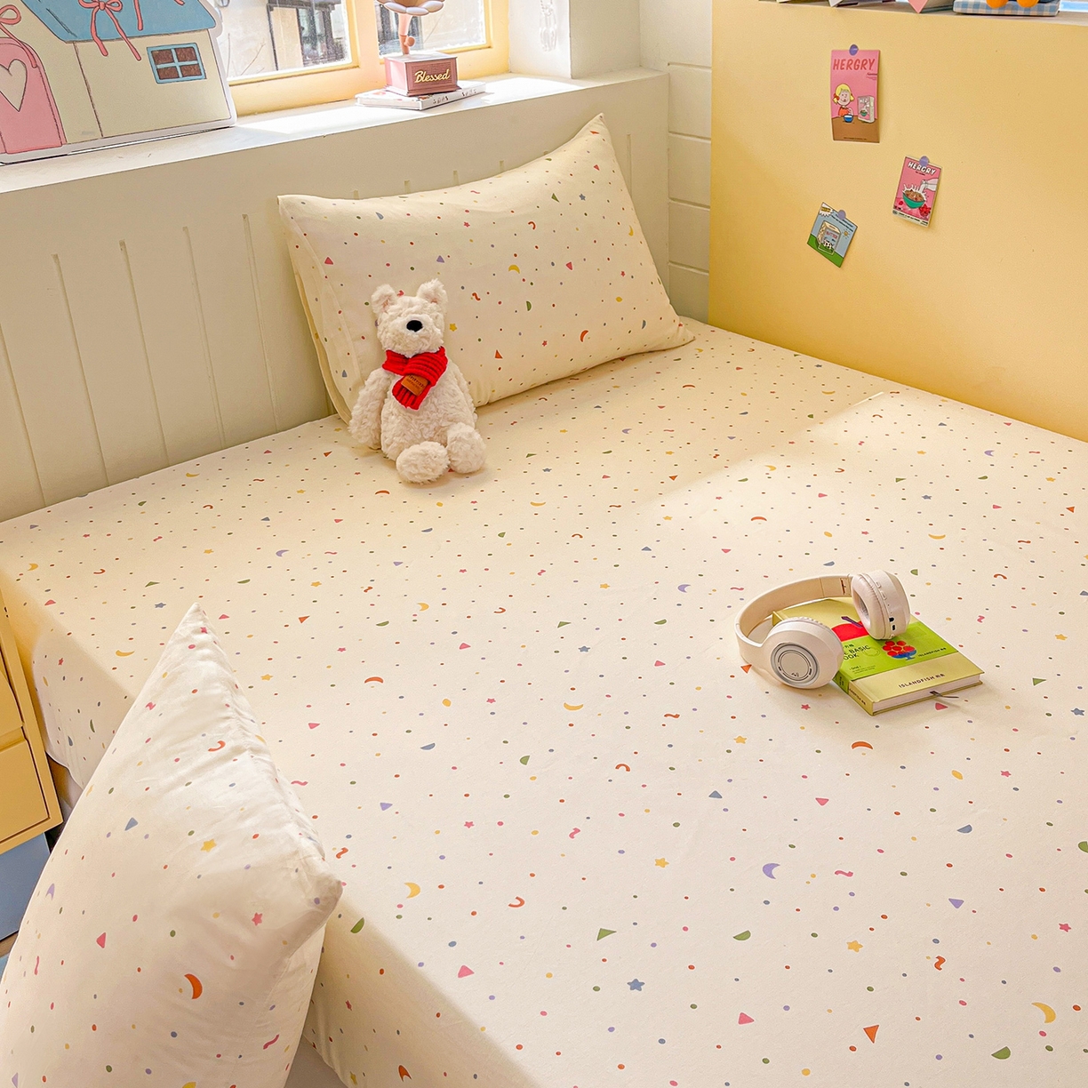 91家纺网 家纺一手货源 找家纺 瑞莱 2026新款纯棉全棉单品印花卡通床笠枕套系列 繁星点点