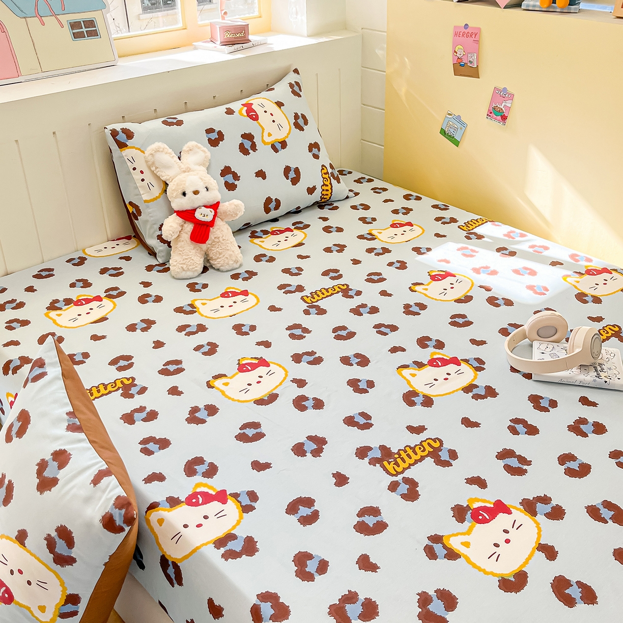 91家纺网 家纺一手货源 找家纺 瑞莱 2026新款纯棉全棉单品印花卡通床笠枕套系列 千禧猫