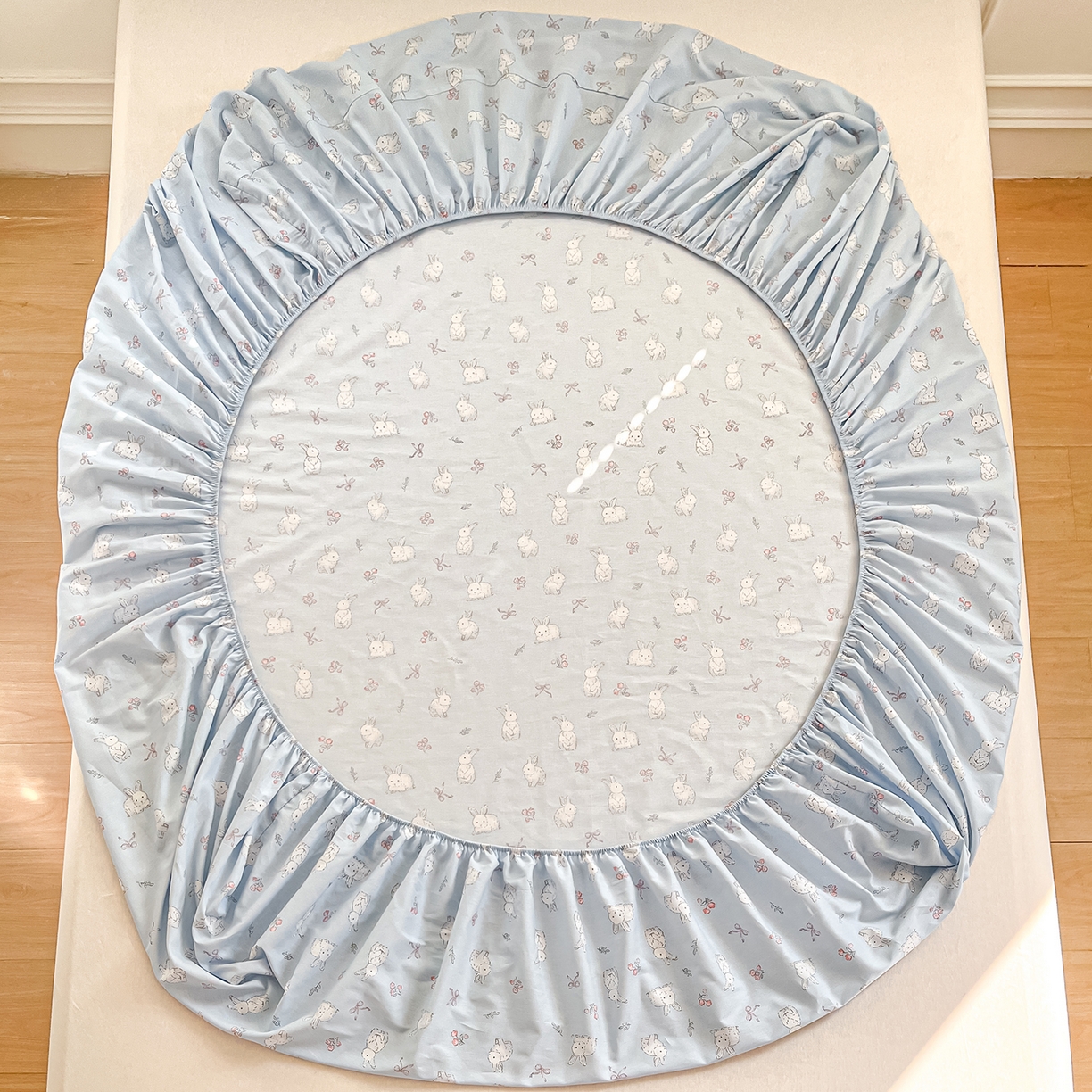 91家纺网 家纺一手货源 找家纺 瑞莱 2026新款纯棉全棉单品印花卡通床笠枕套系列 仙子