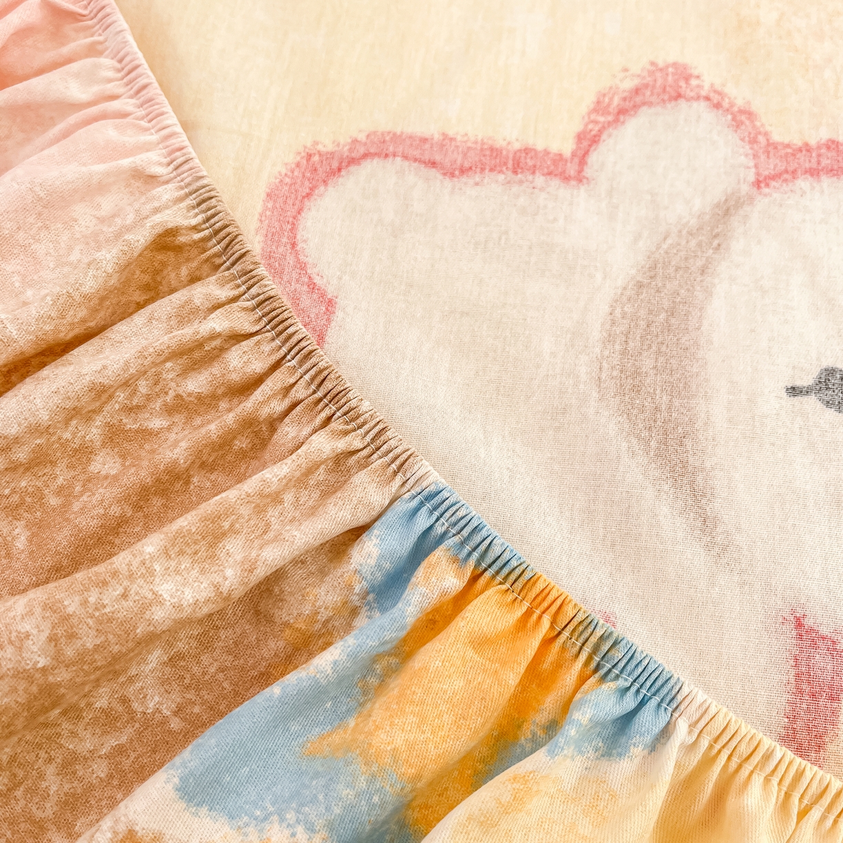 91家纺网 家纺一手货源 找家纺 瑞莱 2026新款纯棉全棉单品印花卡通床笠枕套系列 呆萌企鹅