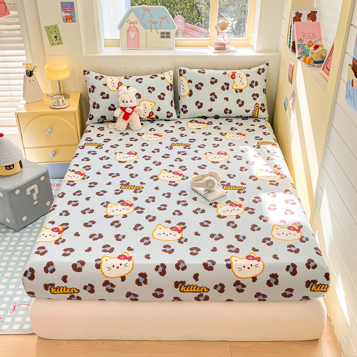 91家纺网 家纺一手货源 找家纺 瑞莱 2026新款纯棉全棉单品印花卡通床笠枕套系列 千禧猫