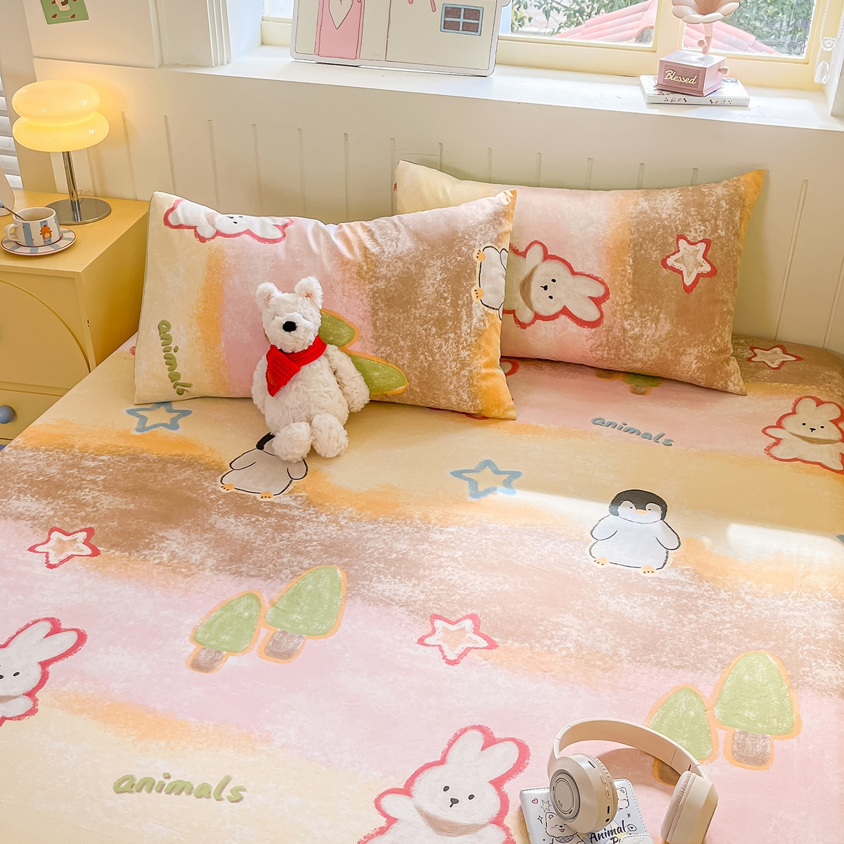 91家纺网 家纺一手货源 找家纺 瑞莱 2026新款纯棉全棉单品印花卡通床笠枕套系列 呆萌企鹅