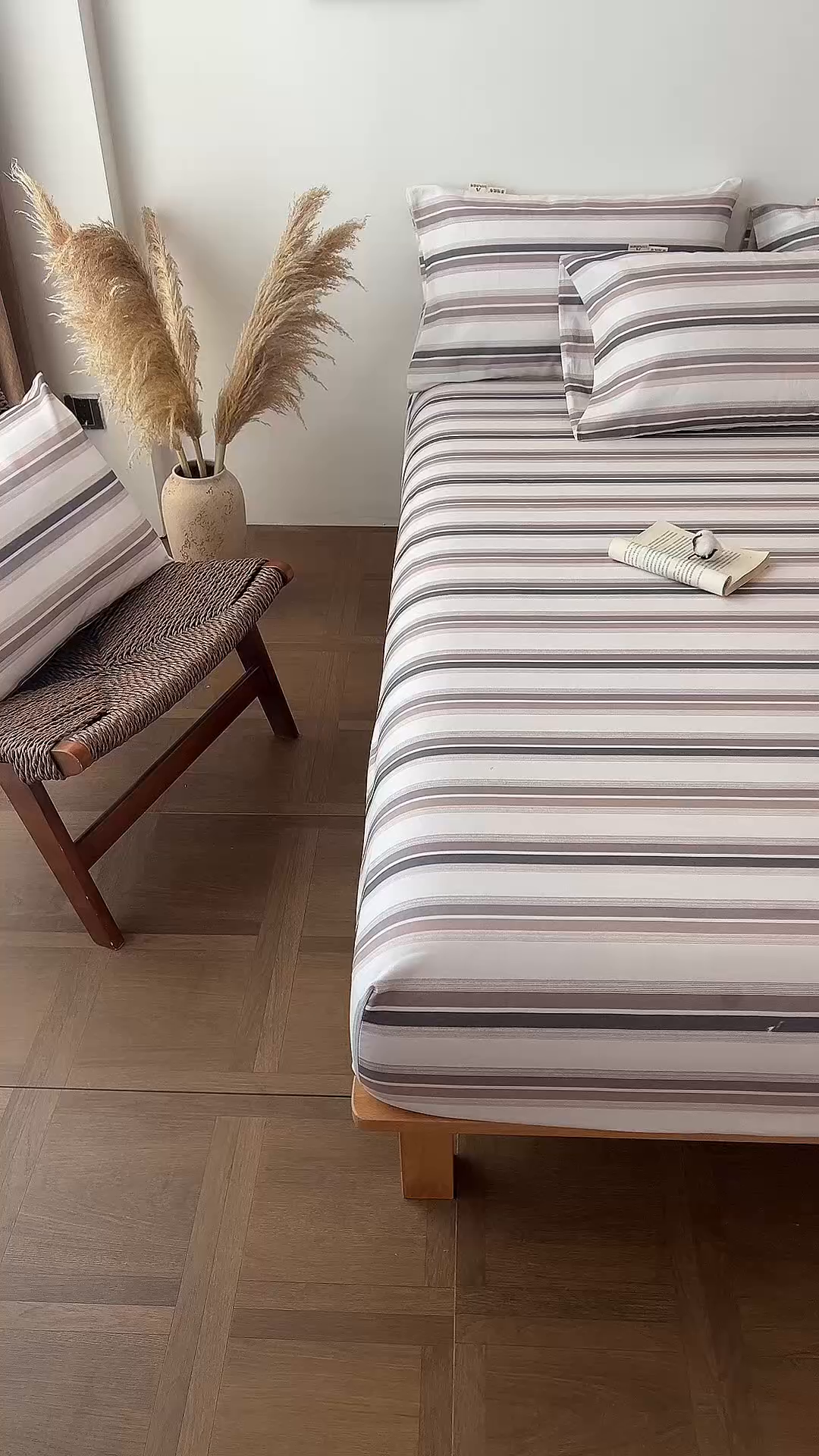 91家纺网 家纺一手货源 找家纺 春皖家纺 2026春夏新品简约款老粗布系列床笠品单床笠 床笠单件 星纬