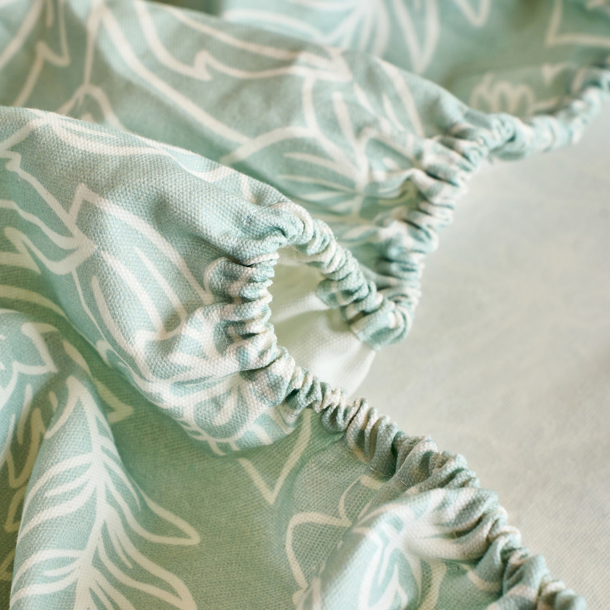 91家纺网 家纺一手货源 找家纺 春皖家纺 2026春夏新品简约款老粗布系列床笠品单床笠 床笠单件 意禾Y