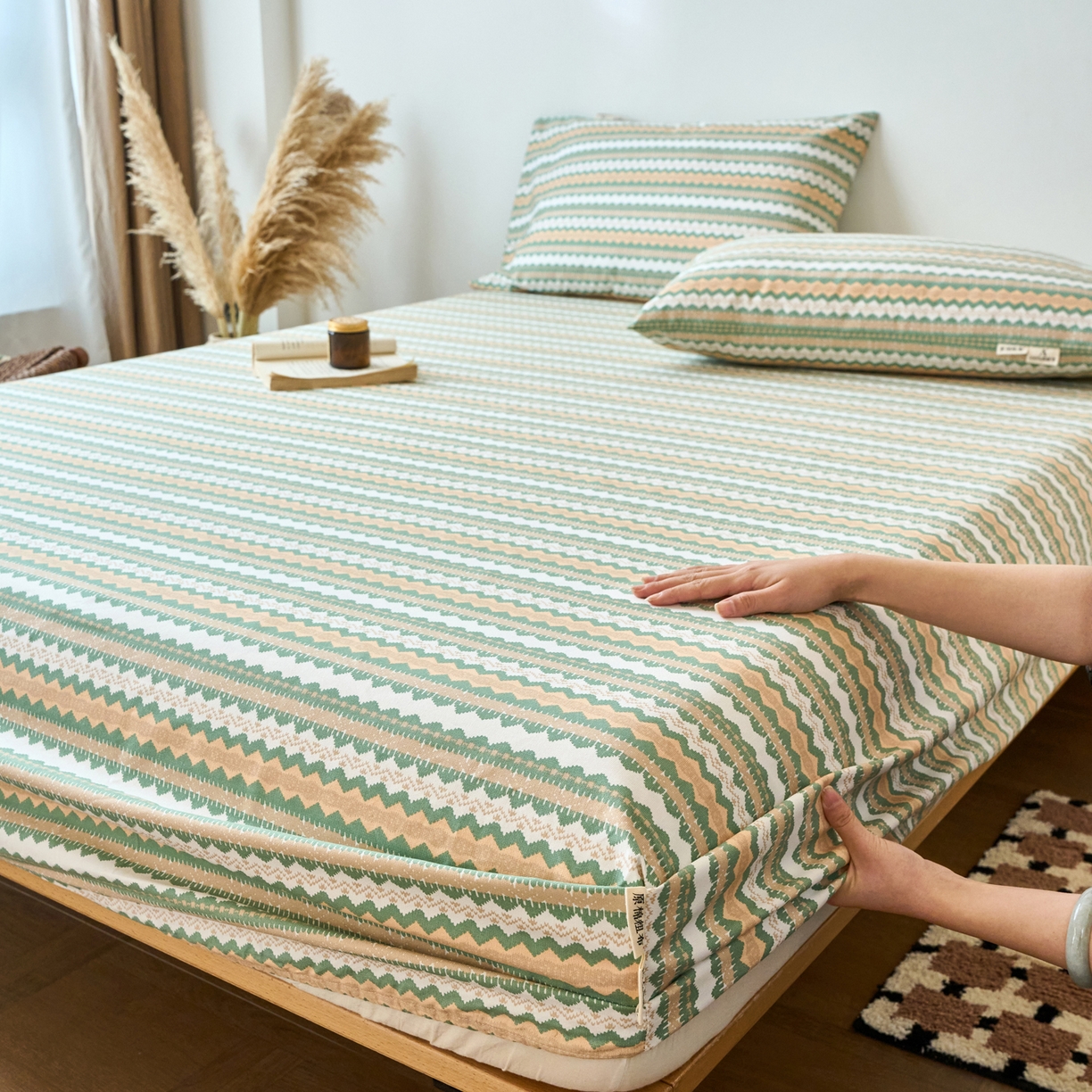 91家纺网 家纺一手货源 找家纺 春皖家纺 2026春夏新品简约款老粗布系列床笠品单床笠 床笠单件 羽安-绿