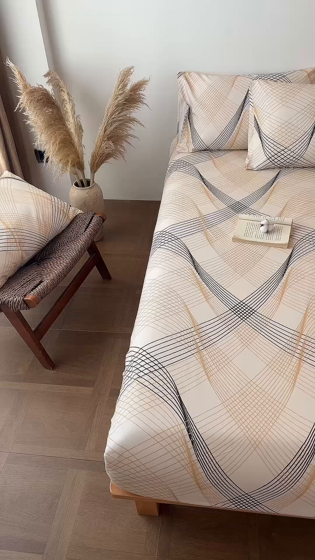 91家纺网 家纺一手货源 找家纺 春皖家纺 2026春夏新品简约款老粗布系列床笠品单床笠 床笠单件 月白