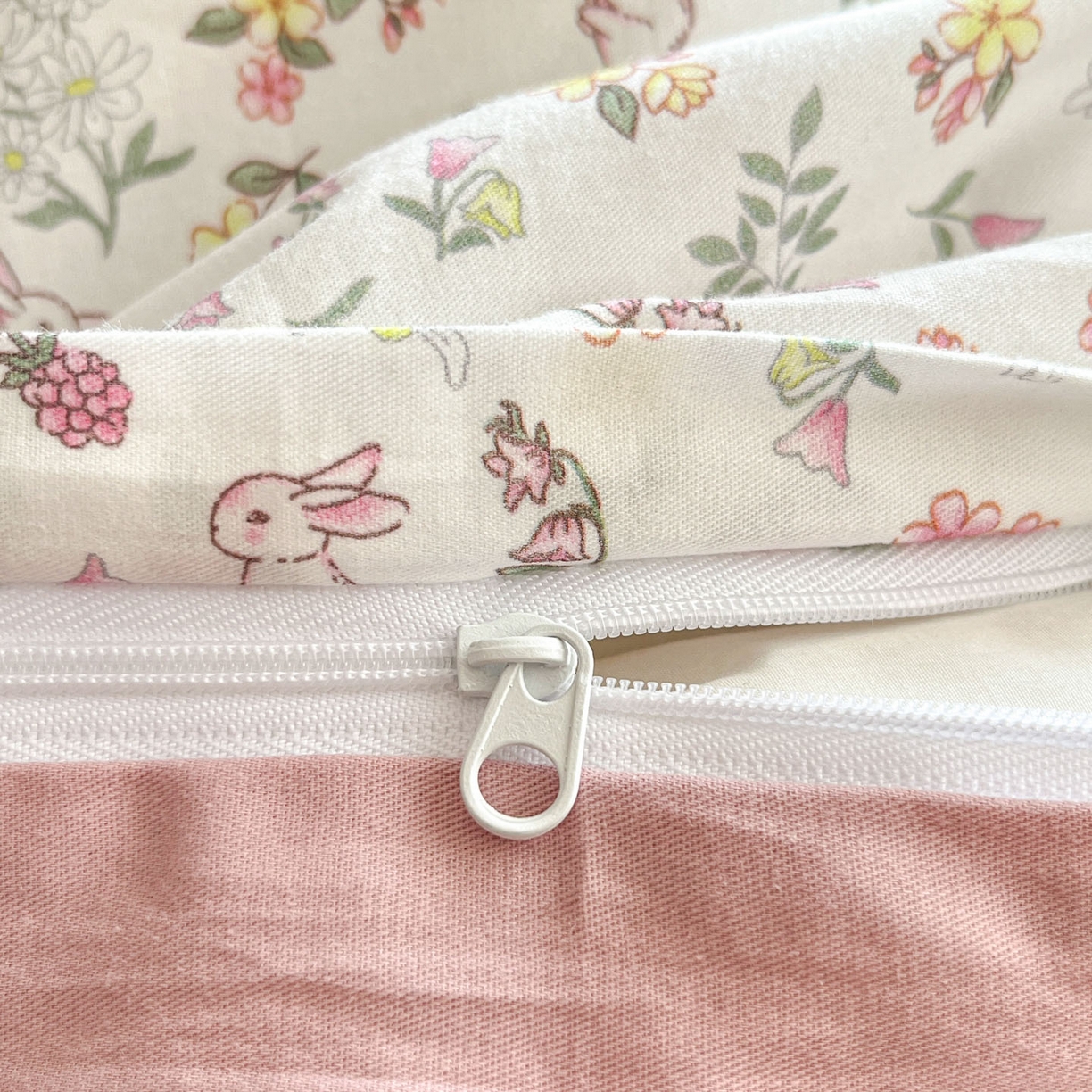 91家纺网 家纺一手货源 找家纺 柠馨 2026新款13372全棉印花单被套被套单件-薇丽 蜜桃兔