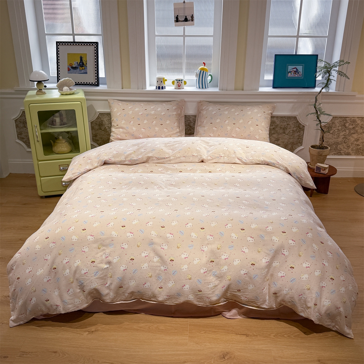 91家纺网 家纺一手货源 找家纺 塞纳 2026新款.全棉有氧双层纱四件套-场景一 凯特猫