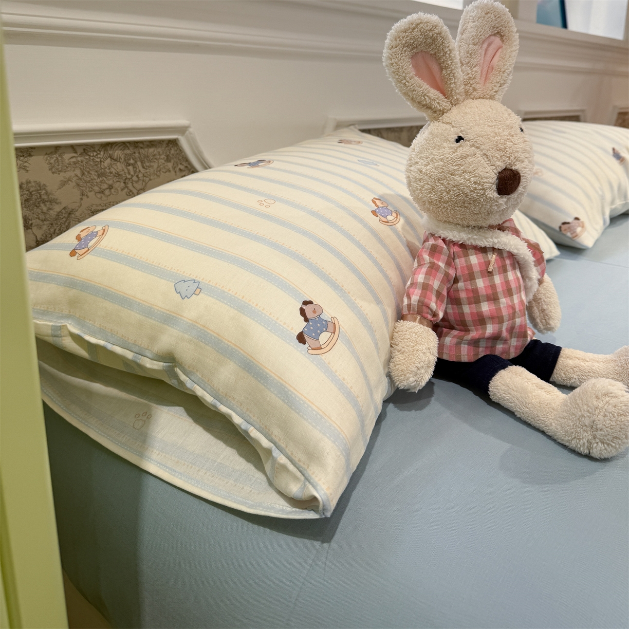 91家纺网 家纺一手货源 找家纺 塞纳 2026新款.全棉有氧双层纱四件套-场景一 晴空海岸线