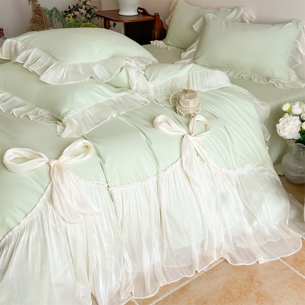 91家纺网 家纺一手货源 找家纺 吾欢心 2026春夏新款公主风索菲亚四件套 索菲亚绿