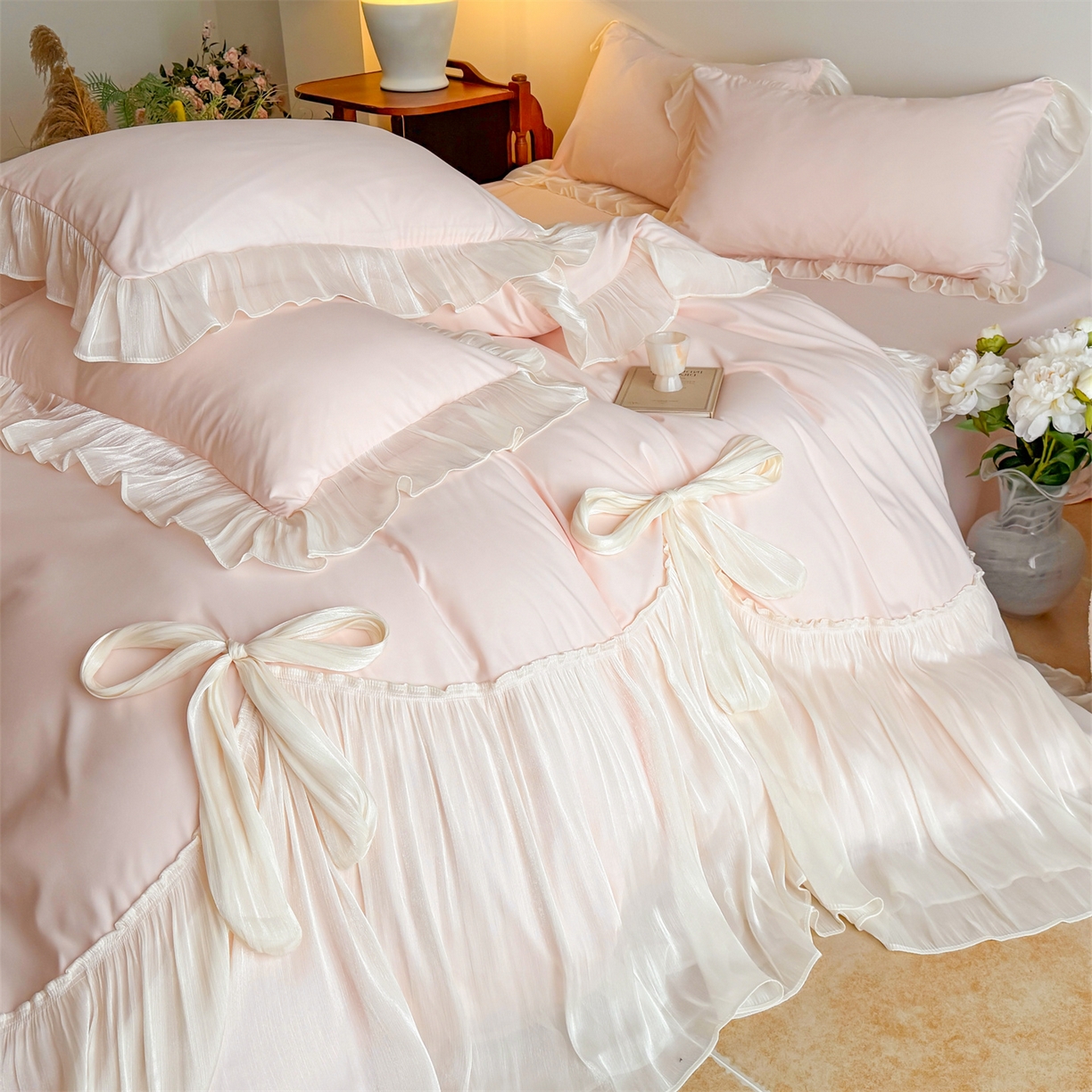 91家纺网 家纺一手货源 找家纺 吾欢心 2026春夏新款公主风索菲亚四件套 索菲亚粉