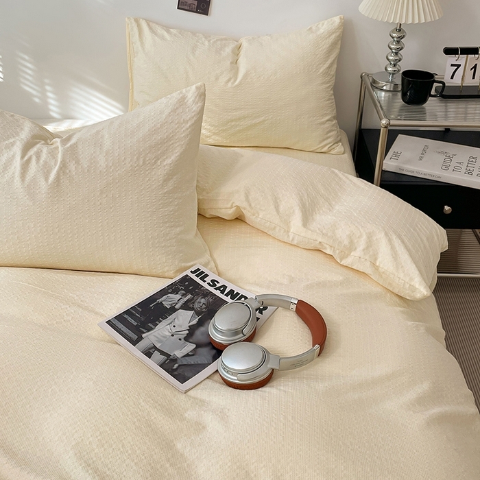 91家纺网 家纺一手货源 找家纺 （总）卡迪熊家纺 2026新款软糯泡芙纱纯色四件套