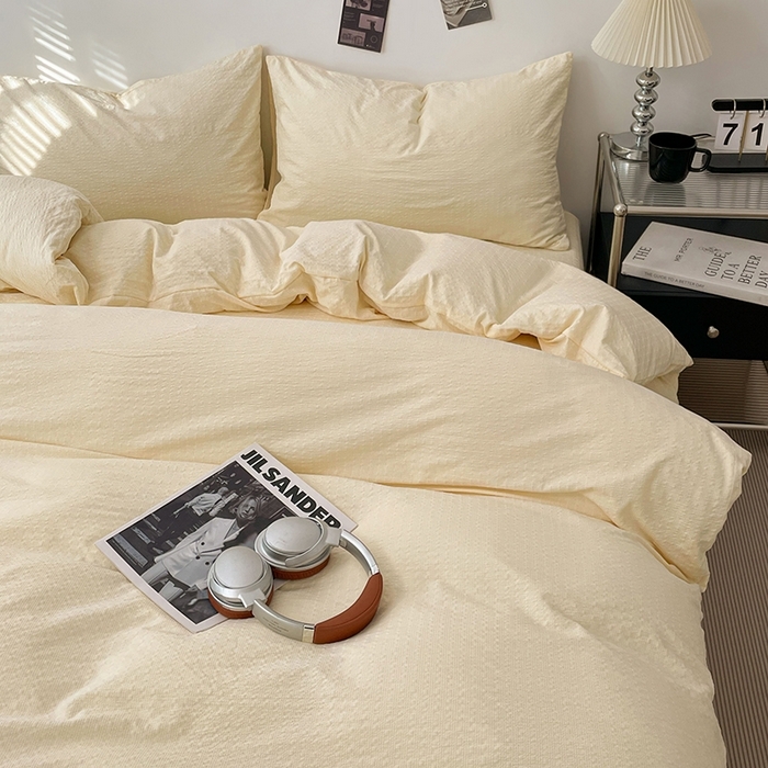 91家纺网 家纺一手货源 找家纺 （总）卡迪熊家纺 2026新款软糯泡芙纱纯色四件套