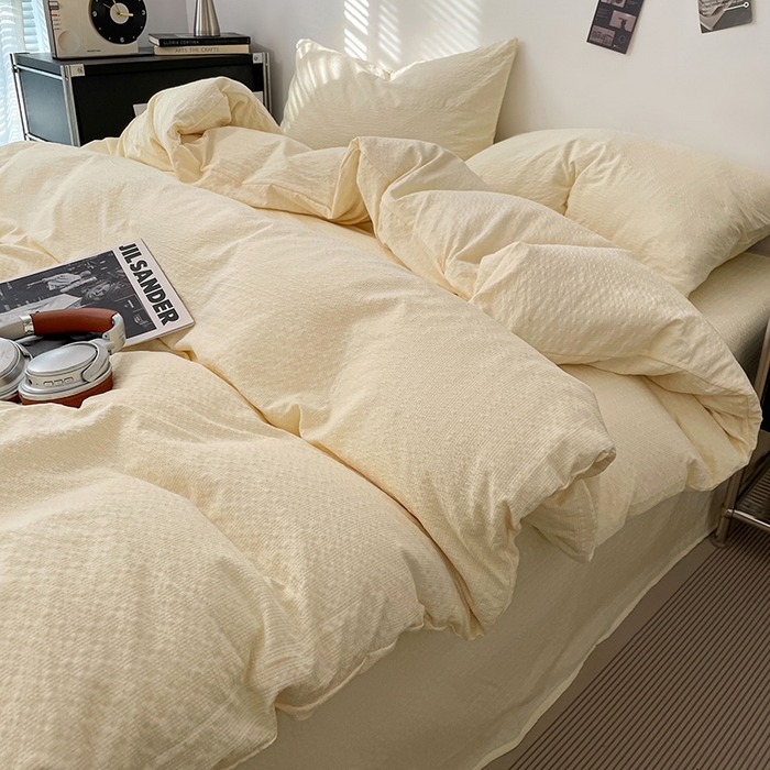 91家纺网 家纺一手货源 找家纺 （总）卡迪熊家纺 2026新款软糯泡芙纱纯色四件套