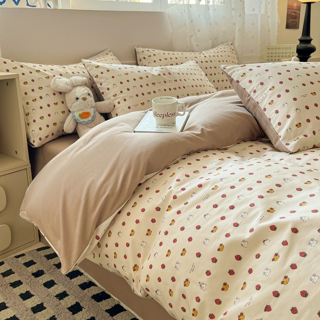 91家纺网 家纺一手货源 找家纺 （总）柠馨 2026春夏新款13372全棉纯棉印花四件套-芙拉系列