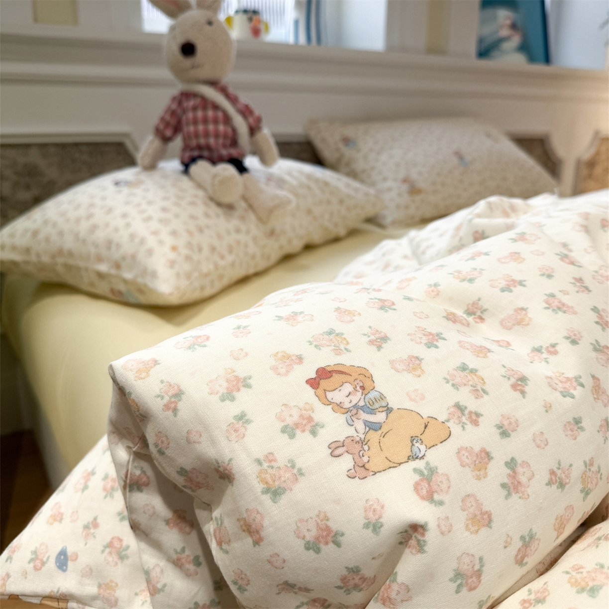 91家纺网 家纺一手货源 找家纺 塞纳 2026新款.全棉有氧双层纱四件套-场景二 花田公主梦