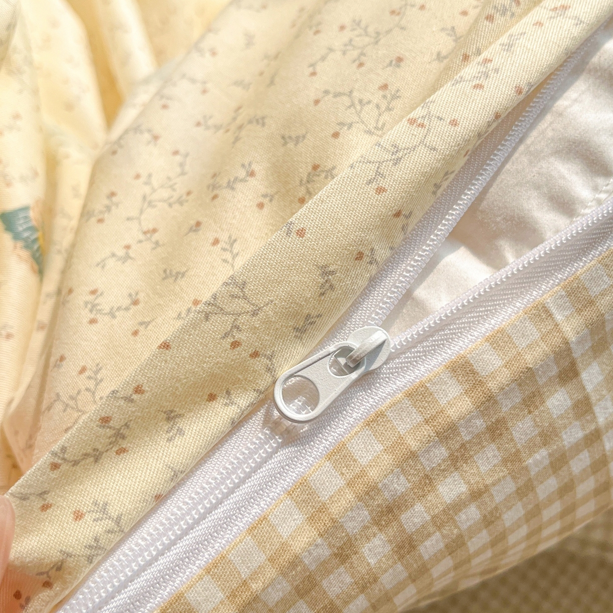 91家纺网 家纺一手货源 找家纺 柠馨 2026春夏新款13372全棉纯棉印花四件套-芙拉系列 奶糖甜心