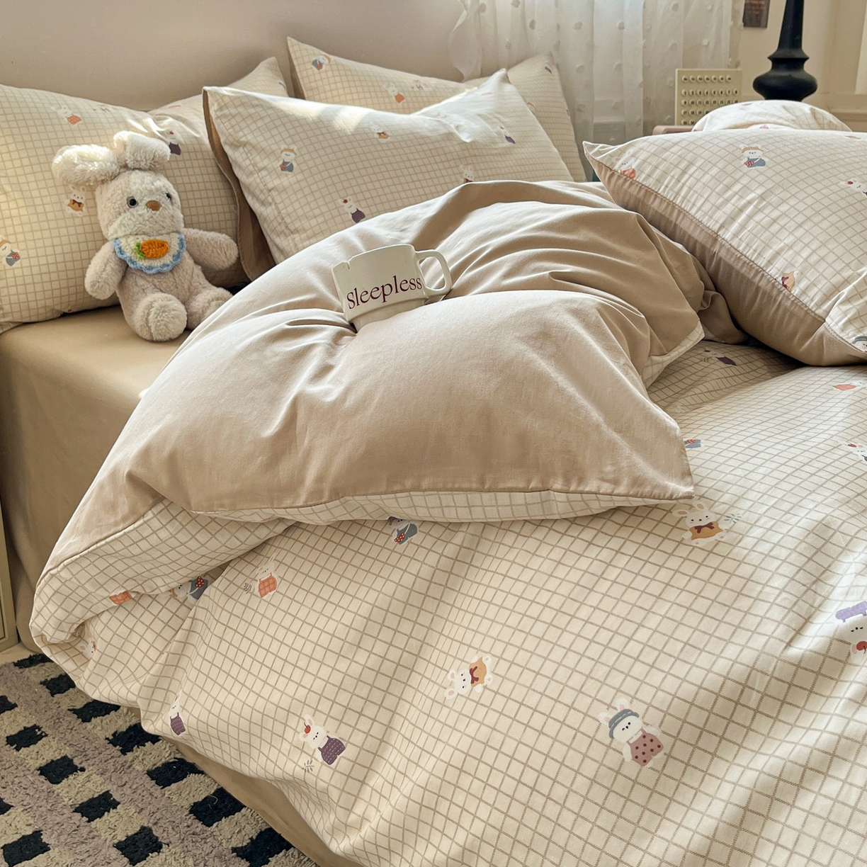 91家纺网 家纺一手货源 找家纺 柠馨 2026春夏新款13372全棉纯棉印花四件套-芙拉系列 阳光兔叽