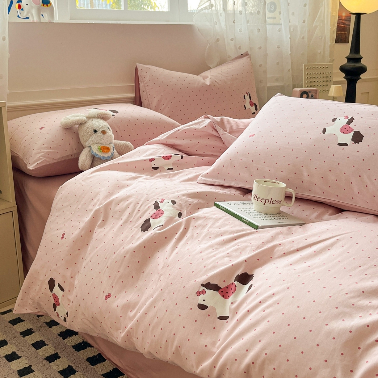 91家纺网 家纺一手货源 找家纺 柠馨 2026春夏新款13372全棉纯棉印花四件套-芙拉系列 小马泼莉