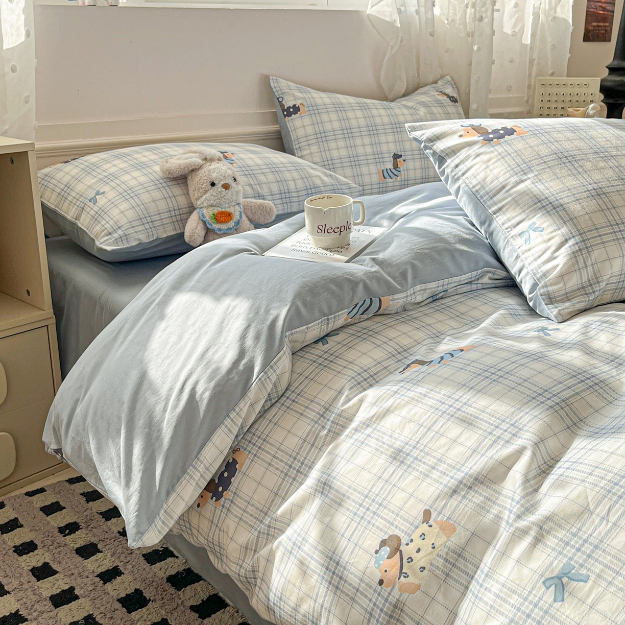 91家纺网 家纺一手货源 找家纺 柠馨 2026春夏新款13372全棉纯棉印花四件套-芙拉系列 汪酱魔豆