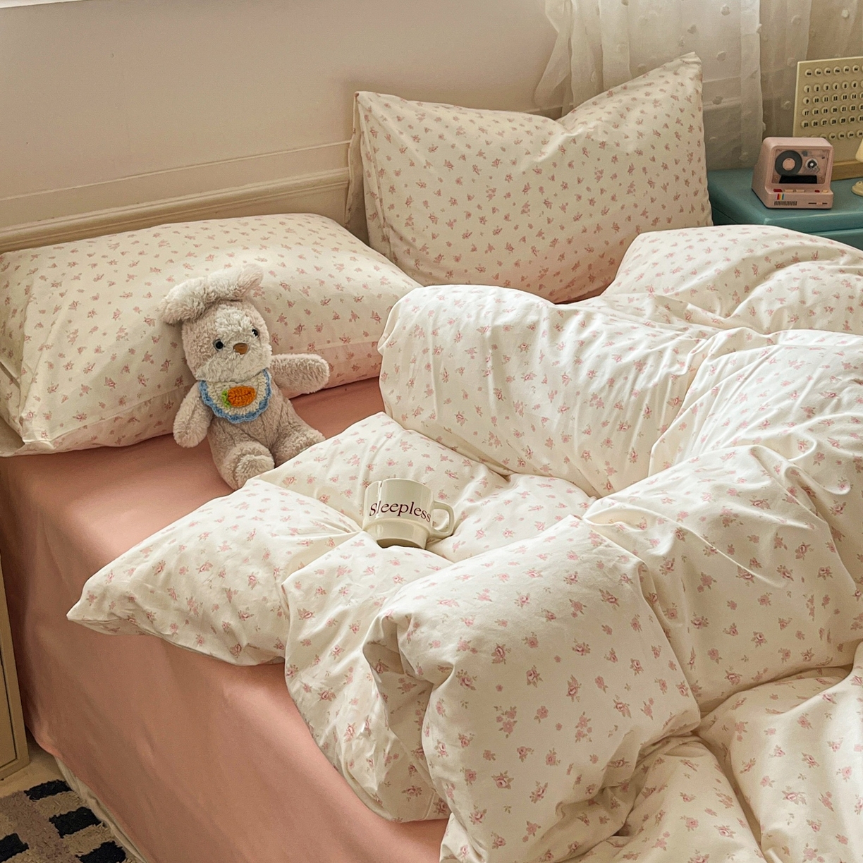 91家纺网 家纺一手货源 找家纺 柠馨 2026春夏新款13372全棉纯棉印花四件套-芙拉系列 流萤