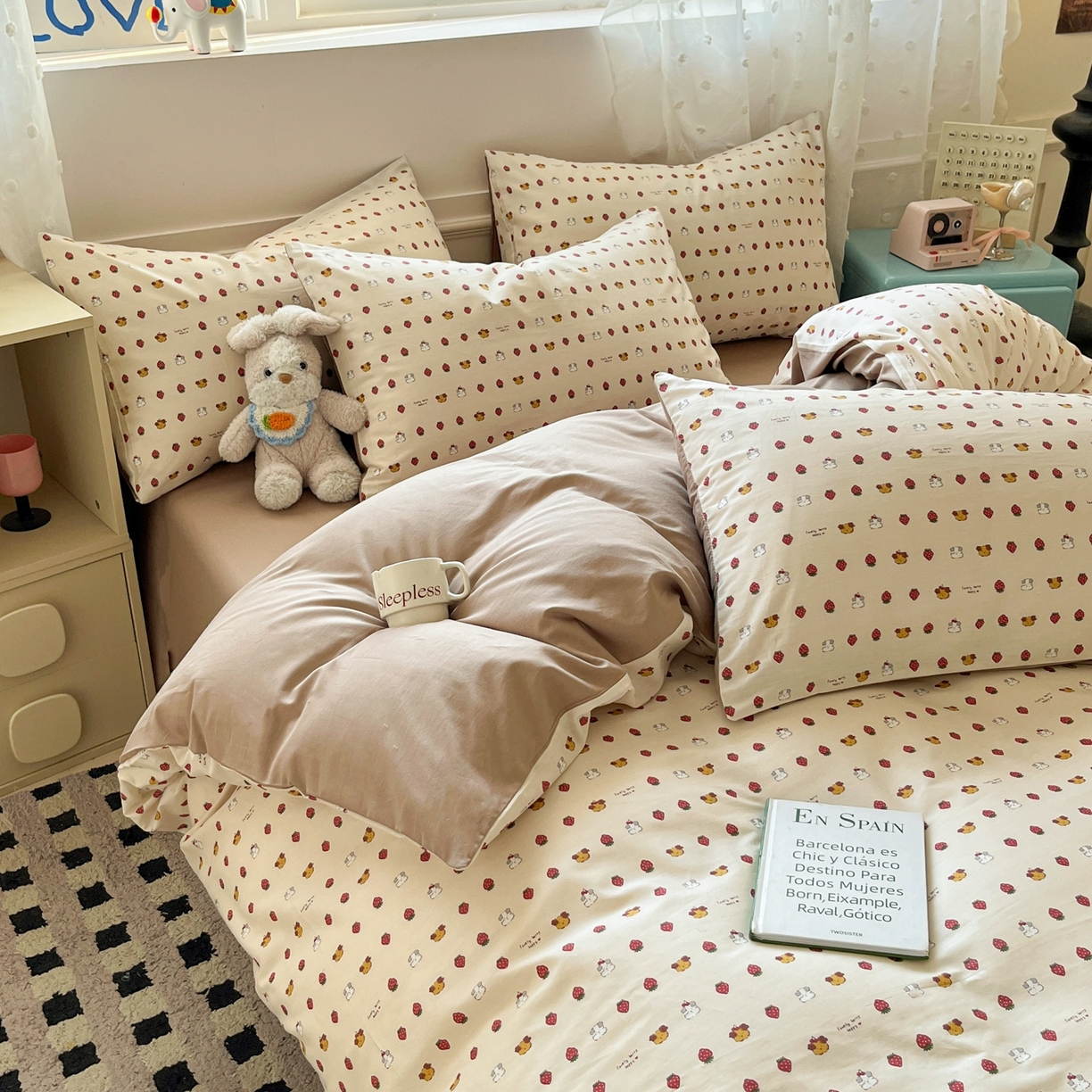 91家纺网 家纺一手货源 找家纺 柠馨 2026春夏新款13372全棉纯棉印花四件套-芙拉系列 草莓奶昔