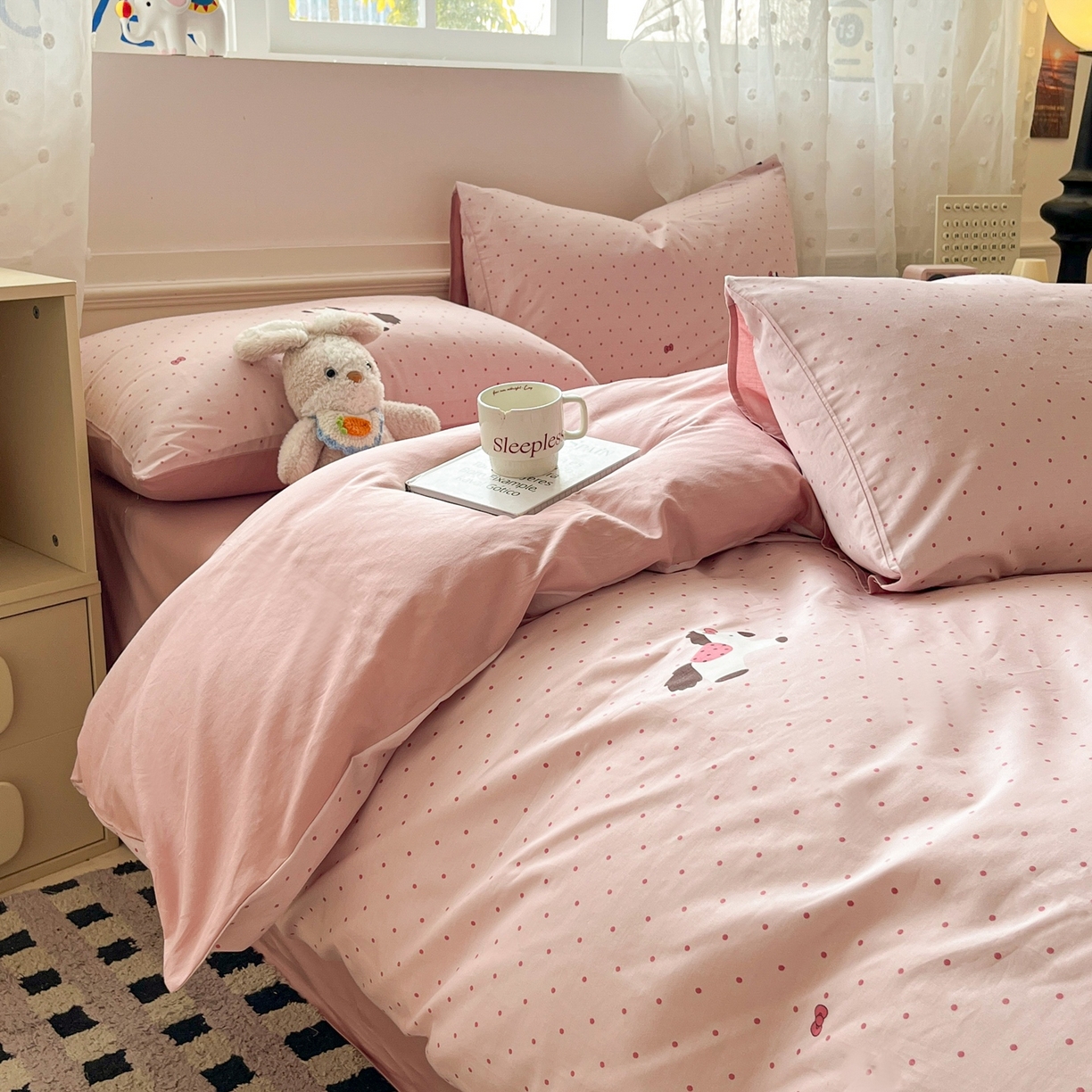 91家纺网 家纺一手货源 找家纺 柠馨 2026春夏新款13372全棉纯棉印花四件套-芙拉系列 小马泼莉