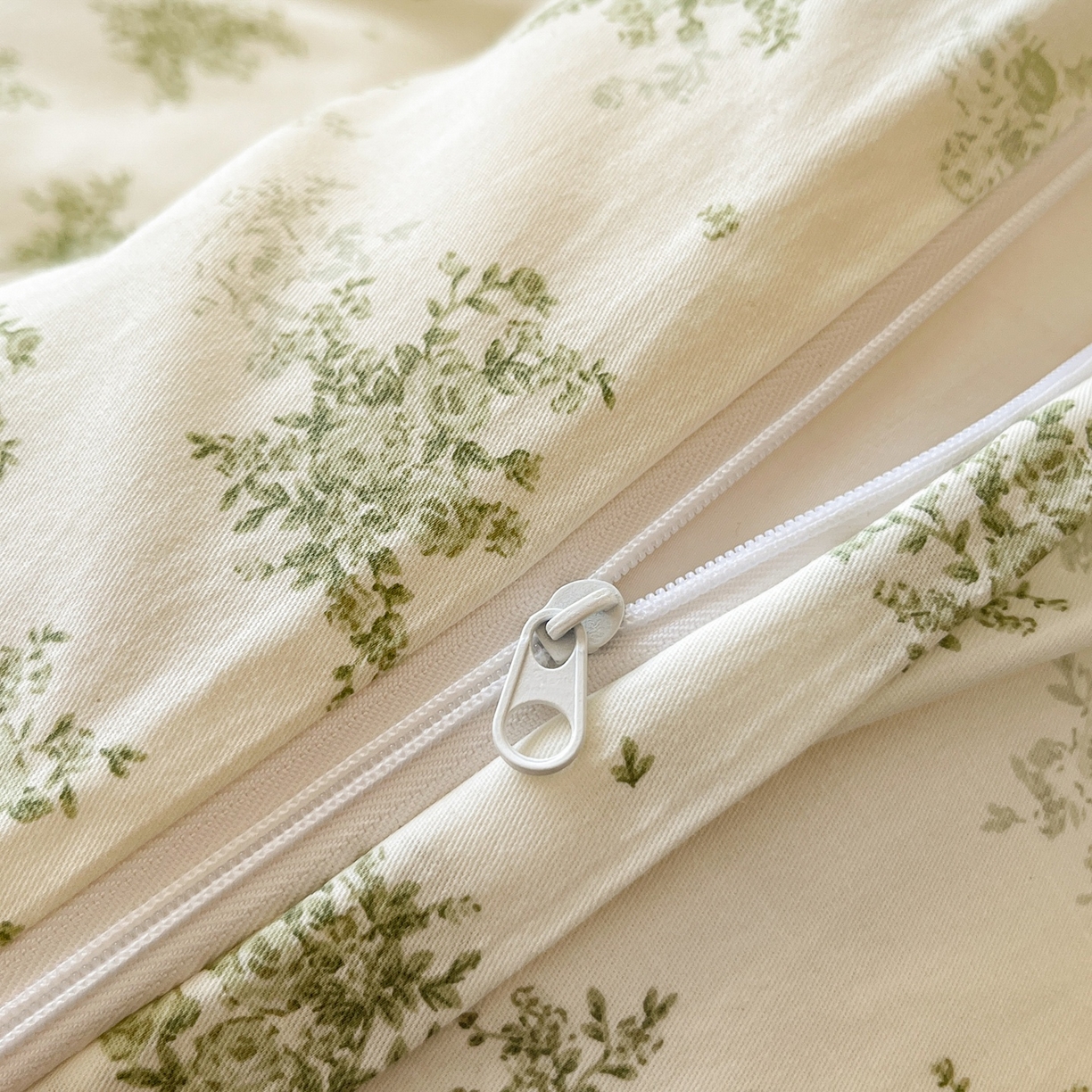 91家纺网 家纺一手货源 找家纺 柠馨 2026春夏新款13372全棉纯棉印花四件套-芙拉系列 流岚