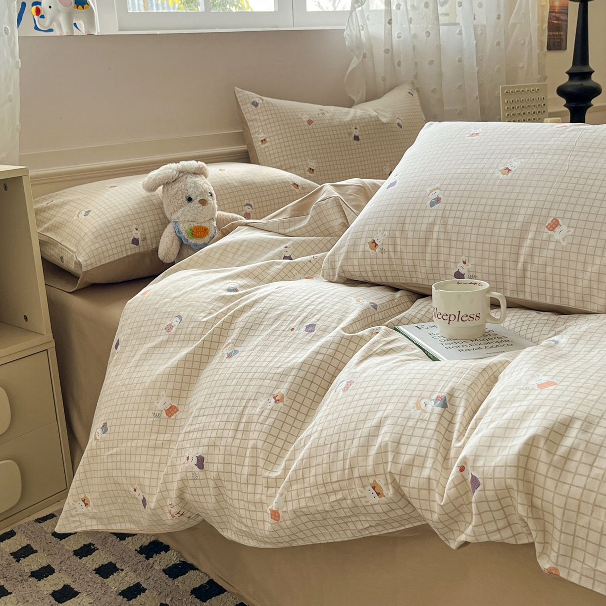 91家纺网 家纺一手货源 找家纺 柠馨 2026春夏新款13372全棉纯棉印花四件套-芙拉系列 阳光兔叽