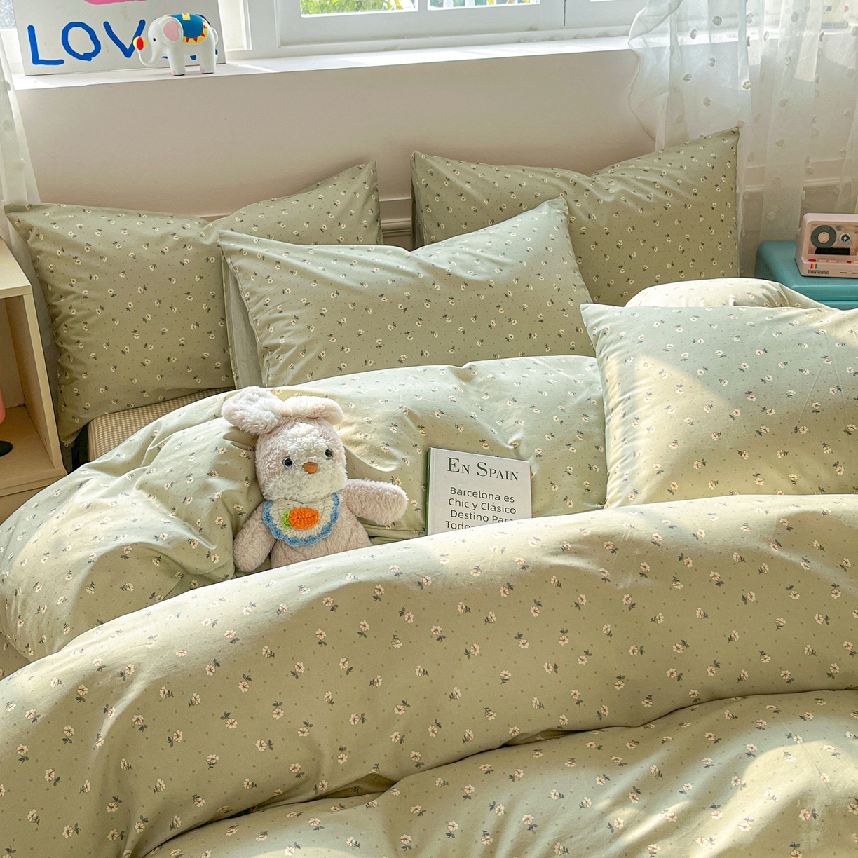 91家纺网 家纺一手货源 找家纺 柠馨 2026春夏新款13372全棉纯棉印花四件套-芙拉系列 浅陌