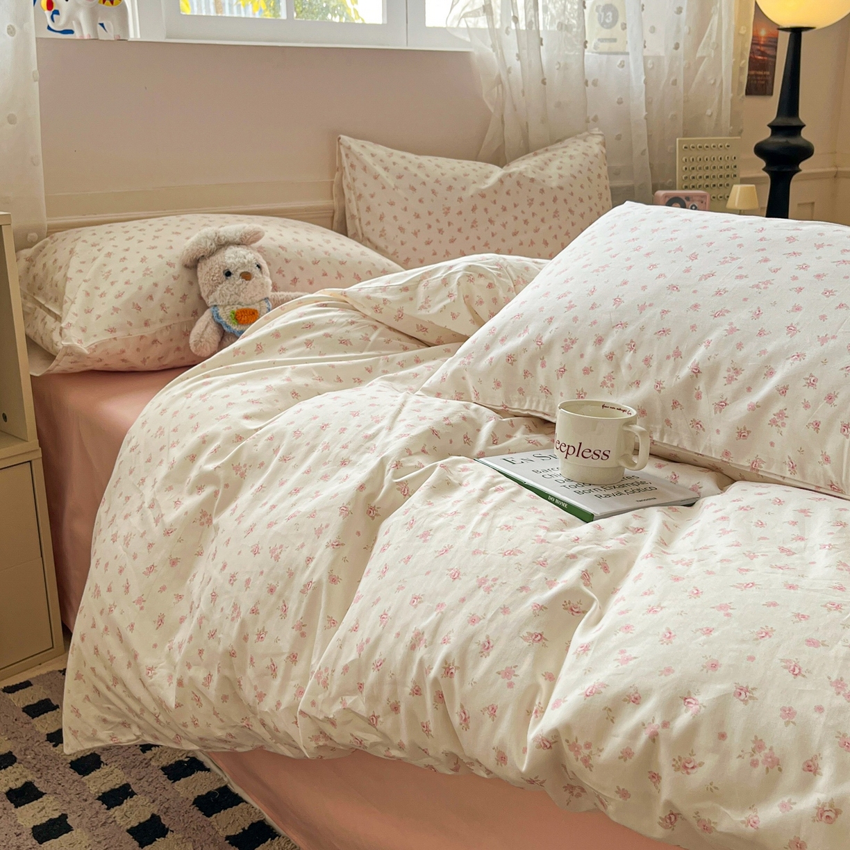 91家纺网 家纺一手货源 找家纺 柠馨 2026春夏新款13372全棉纯棉印花四件套-芙拉系列 流萤