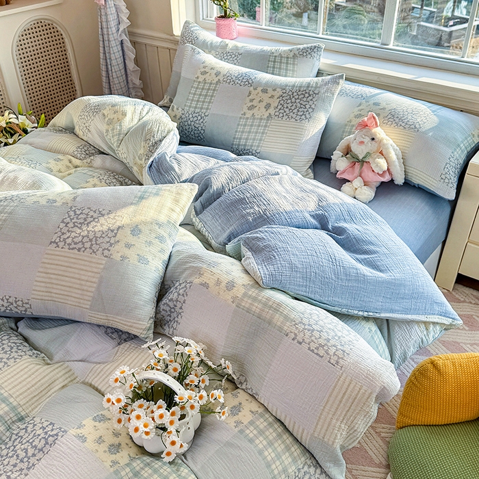 91家纺网 家纺一手货源 找家纺 木楌家居 2026新款A类全棉皱皱纱印花四件套 浅夏  兰