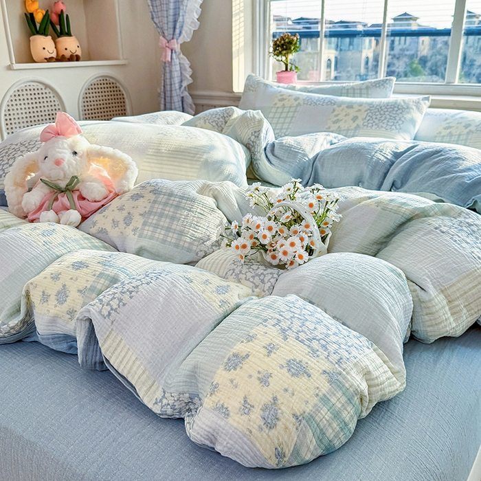 91家纺网 家纺一手货源 找家纺 木楌家居 2026新款A类全棉皱皱纱印花四件套 浅夏  兰