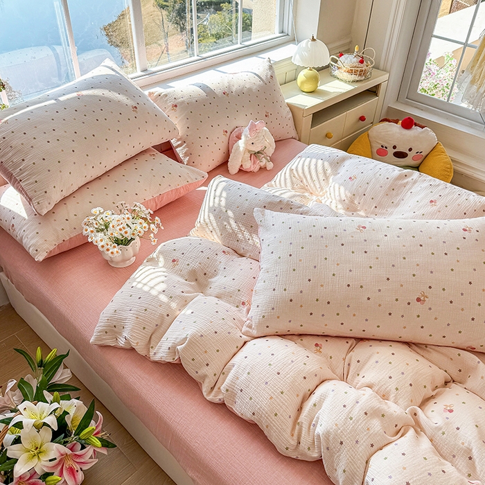 91家纺网 家纺一手货源 找家纺 木楌家居 2026新款A类全棉皱皱纱印花四件套 星空草莓