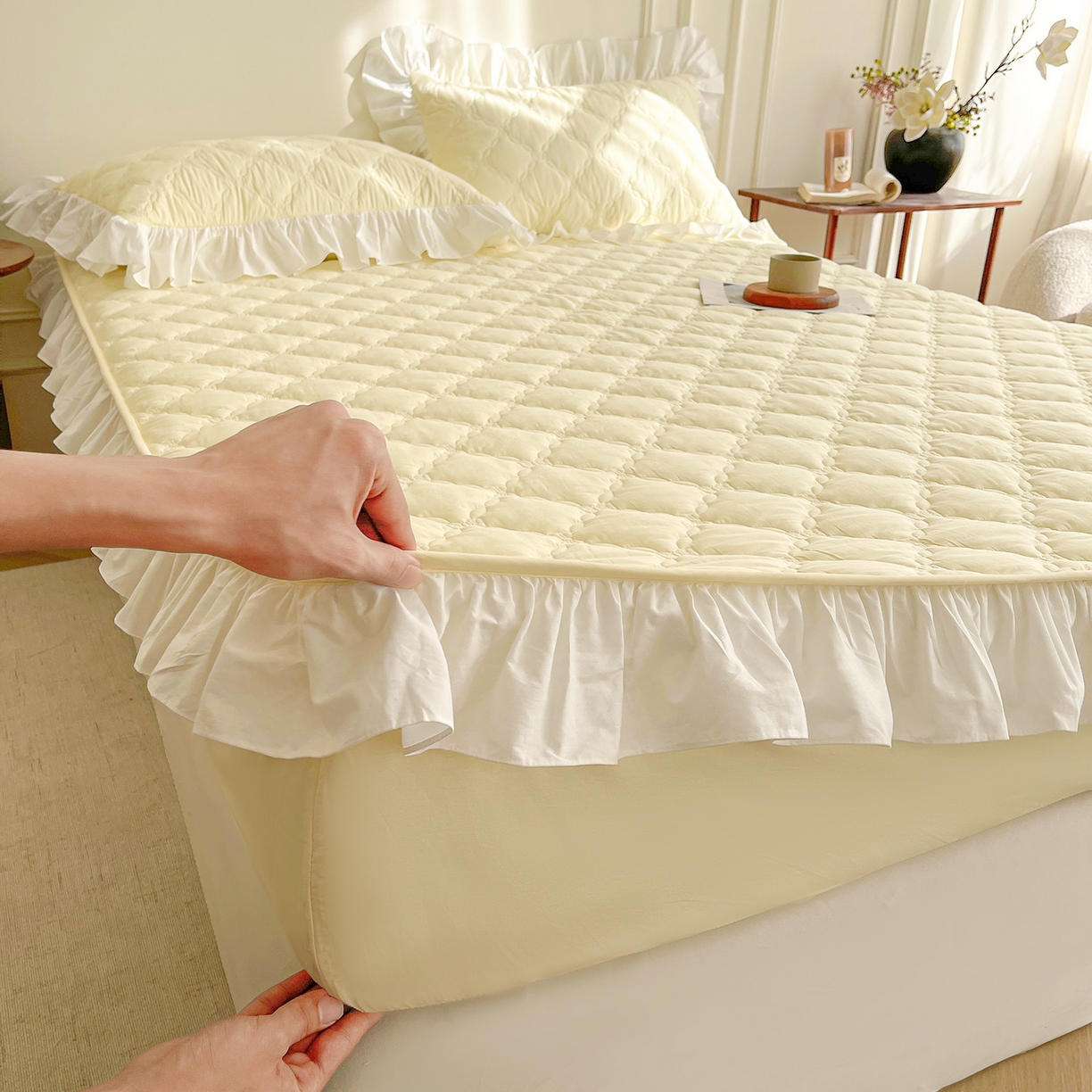 91家纺网 家纺一手货源 找家纺 沐纯家居 2026新款A类全棉纯棉水洗棉新疆棉花少女风花边单床笠 象牙黄